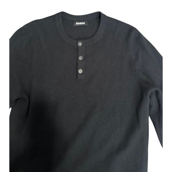 NAADAM Recycled Cashmere Henley Sweater – Black (Men’s M) - Picture 4 of 6